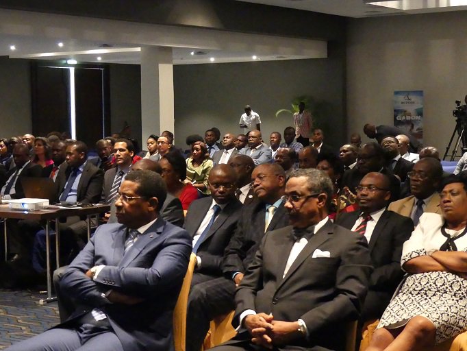 GabonDirect's tweet photo. Journée du Gabon Vert ce matin au Radisson en présence du Premier Ministre Daniel ONA ONDO organisée par @BCPSGE https://t.co/ht9Mql6pII