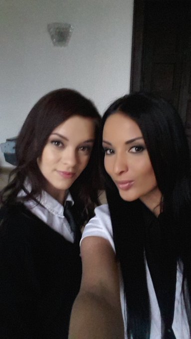 On set with the cute @Lea_Guerlin for @dorcel  # Russianinstitut https://t.co/ZkYl4IkdAH