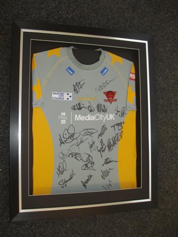 ShirtFraming tweet media