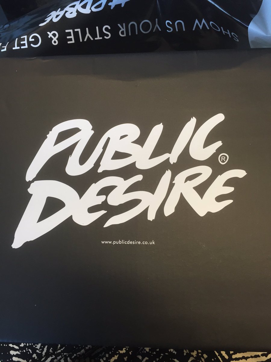 ginandbuttons's tweet photo. @PublicDesire woo hoo new #shoes delivered to the office makes for a happy girlie 🤗👩🏼 #shoeporn #shopping https://t.co/Ro7oLF7GCW