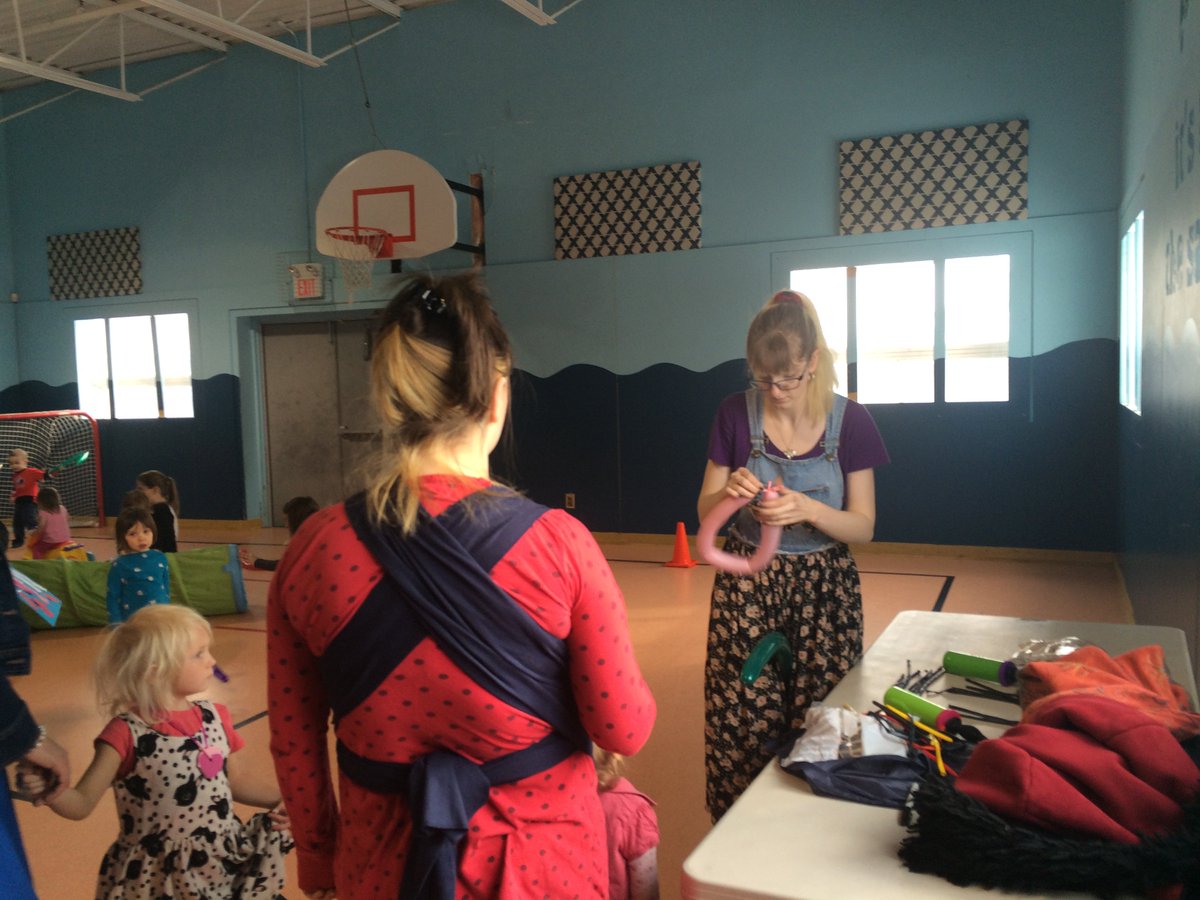 RenaissanceMomC's tweet image. Vday party Highlight #7 - The amazing balloons by @kittyfacepaint The kids loved it! #guelphparties #guelphmomsandco
