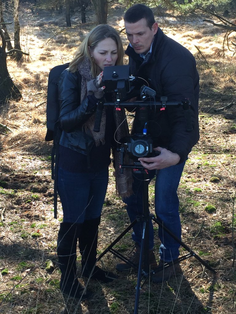 LucColemont's tweet photo. Uniek decor vr “open air” @StopDarmkanker interview Txs @Robinrrl @tomnuyens #KalmthoutseHeide #koud #zon 👍👍 https://t.co/9tYkYbeW9r