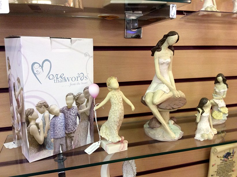 HartesHomestore's tweet photo. Treat your Mum this Mother's Day with a gorgeous 'More than Words' collectable. #mothersday #march6 #halfprice https://t.co/XM9RUnmQQg