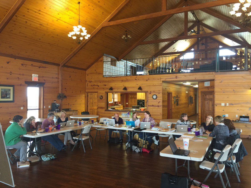 SonjaRWatkins's tweet image. Data, Core Instruction, Scheduling and more at #USD379. Power Planning at it's best! #SWPRSC