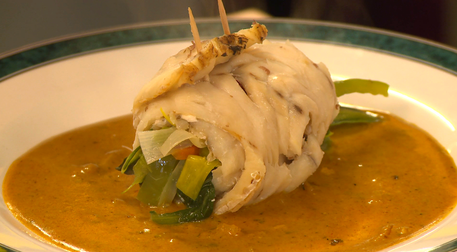 Entrechef_13C's tweet photo. CRISTIAN CORREA EN @Entrechef_13C POR @13C TE INVITA A DESCUBRIR LAS RECETAS DE ALEX OLMEDO EN LAS ISLAS FALKLAND!! https://t.co/sIVFyCcNZc