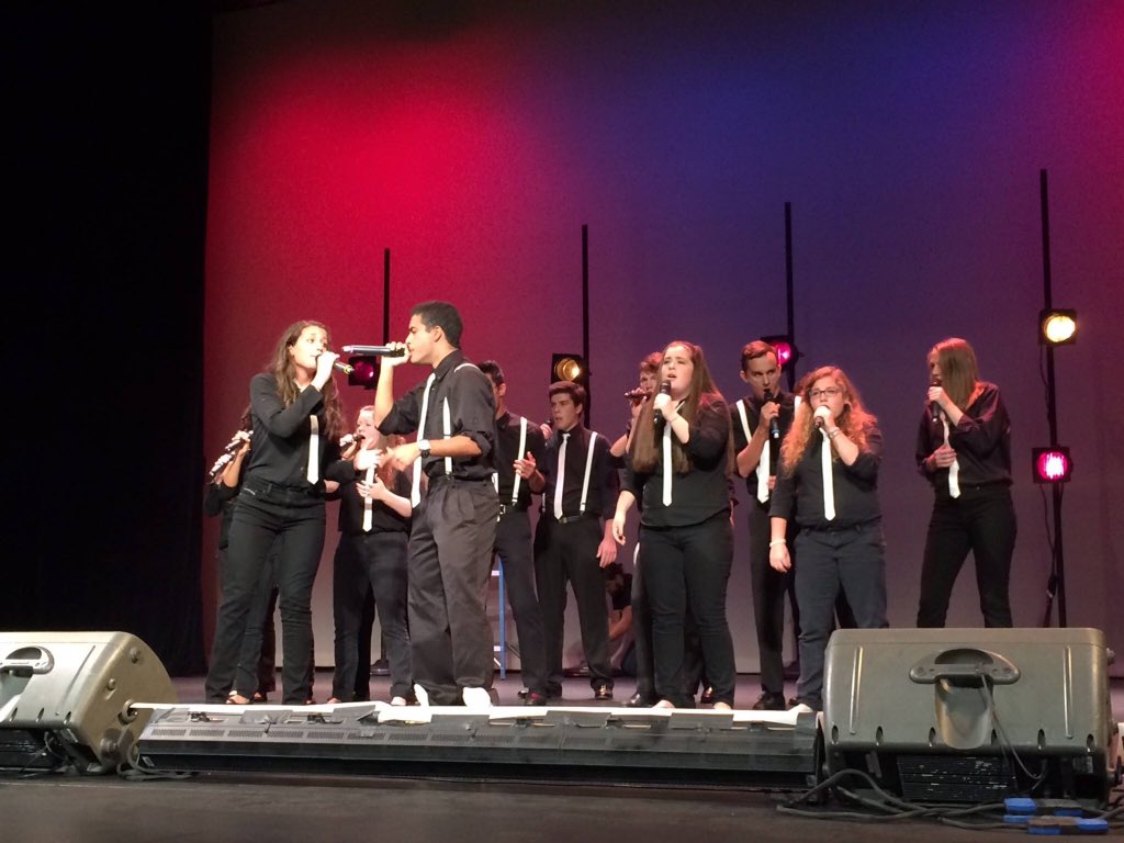 Melend1David's tweet photo. Check out my highschool group vocal forte tonight on pitch slapped at 10 @dekesharon @TheAcaCoach @acavocalforte https://t.co/X2HMmGZMQb