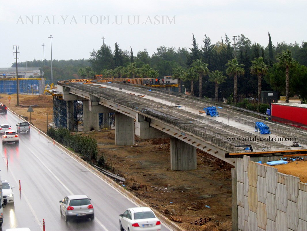 Havalimanı Kavşağı Raylı Sistem Viyadük Çalışmaları - Çok özel fotoğraflarla detaylar için: bit.ly/1Tm2gh0