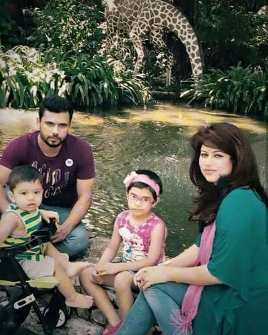 khaled_nsj's tweet photo. Sweet Family
#Masrafee Bin Mortoza
#Bangladesh Cricket https://t.co/aN5eXLx56D