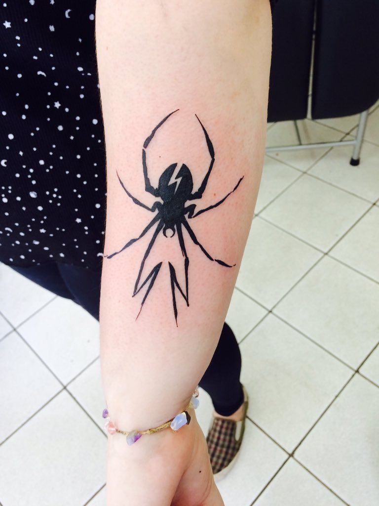 Danger Days Spider Tattoo by KazukiArtStudios on DeviantArt