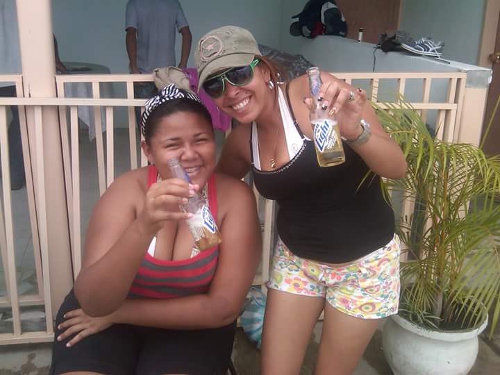 yoleidybb's tweet photo. Feliz cumple Prima. Que Dios y la Virgen te bendigan inmensamente. #superprimas @BeriuskaBernal https://t.co/VJXMzMqqPa