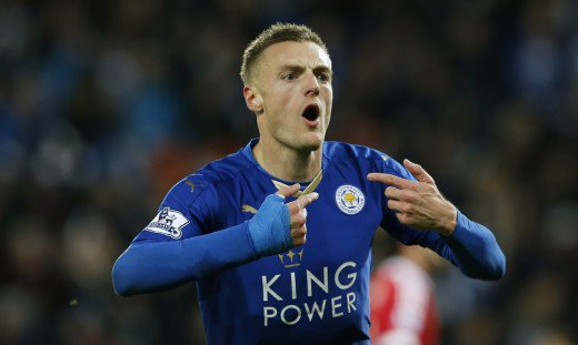 blogtimedefora's tweet photo. Artilheiro do Inglês, Vardy teve passado conturbado e já usou até tornozeleira eletrônica https://t.co/s73ak20974 https://t.co/AxB8C7Ubig