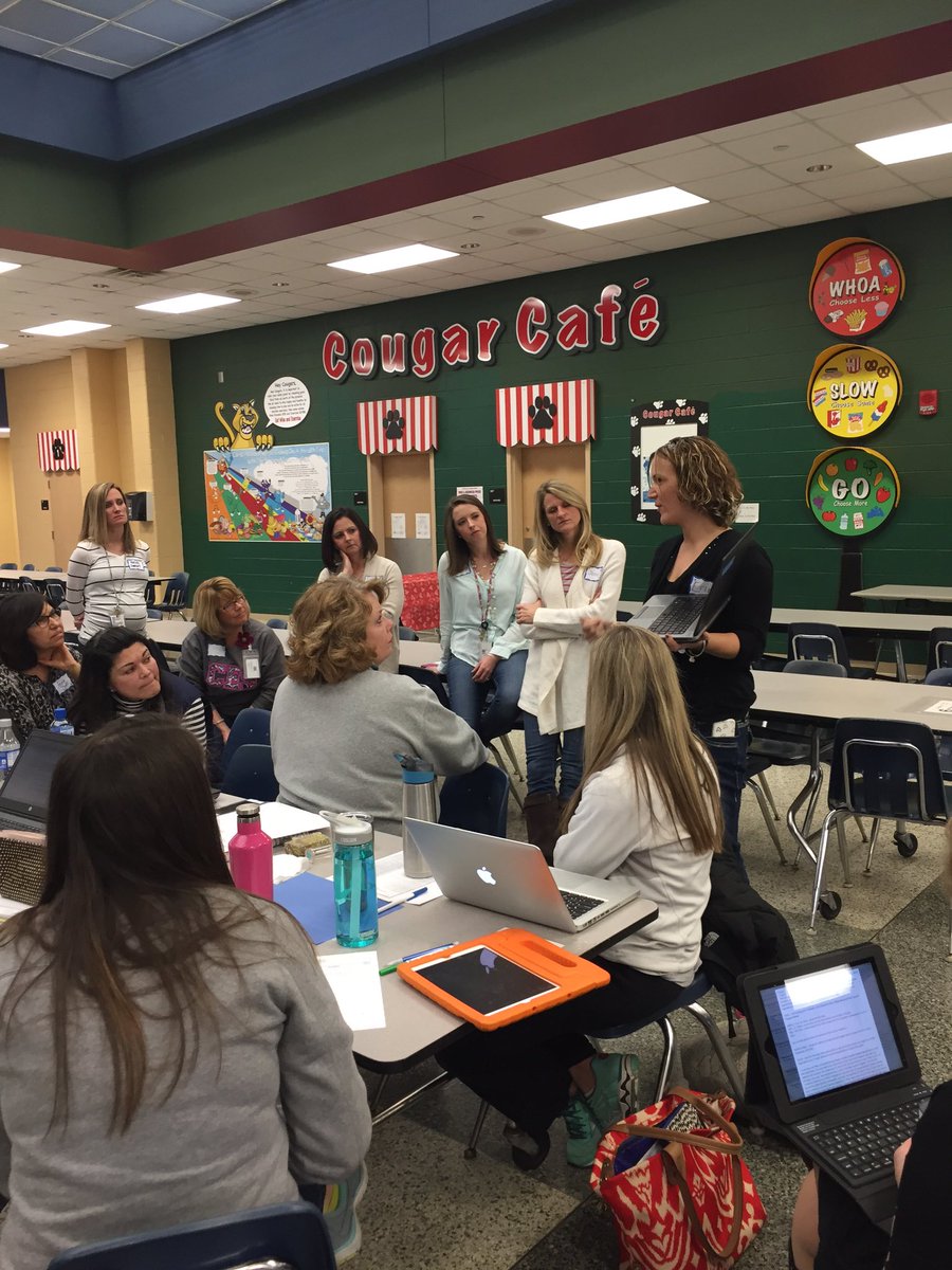 3rdNerdCES's tweet photo. #iwonderforsyth 1st grade DCD on differentiation with teachers from different schools  at CES https://t.co/r5od9ZIcaj