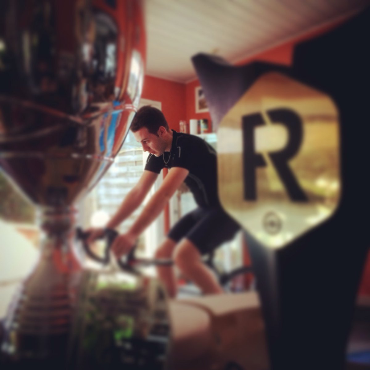 Déterminé ! A découvrir très prochainement dans la saison 3 de <a href="/TerrainDeJeu88/">Terrain De Jeu</a> !#trajectoires <a href="/jeanreneperry/">Jean-René Perry</a> #rallye