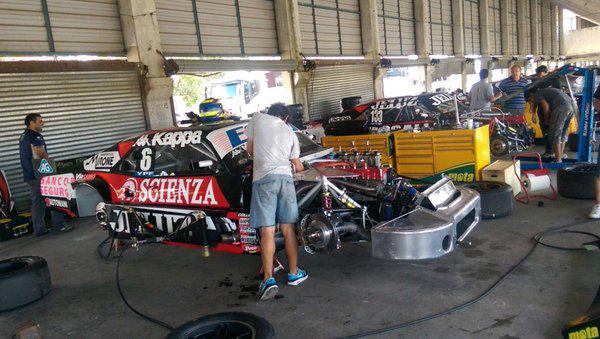 #Automovilismo|Los pilotos prueban antes de desembarcar en #Viedma #TC ow.ly/YnTfI