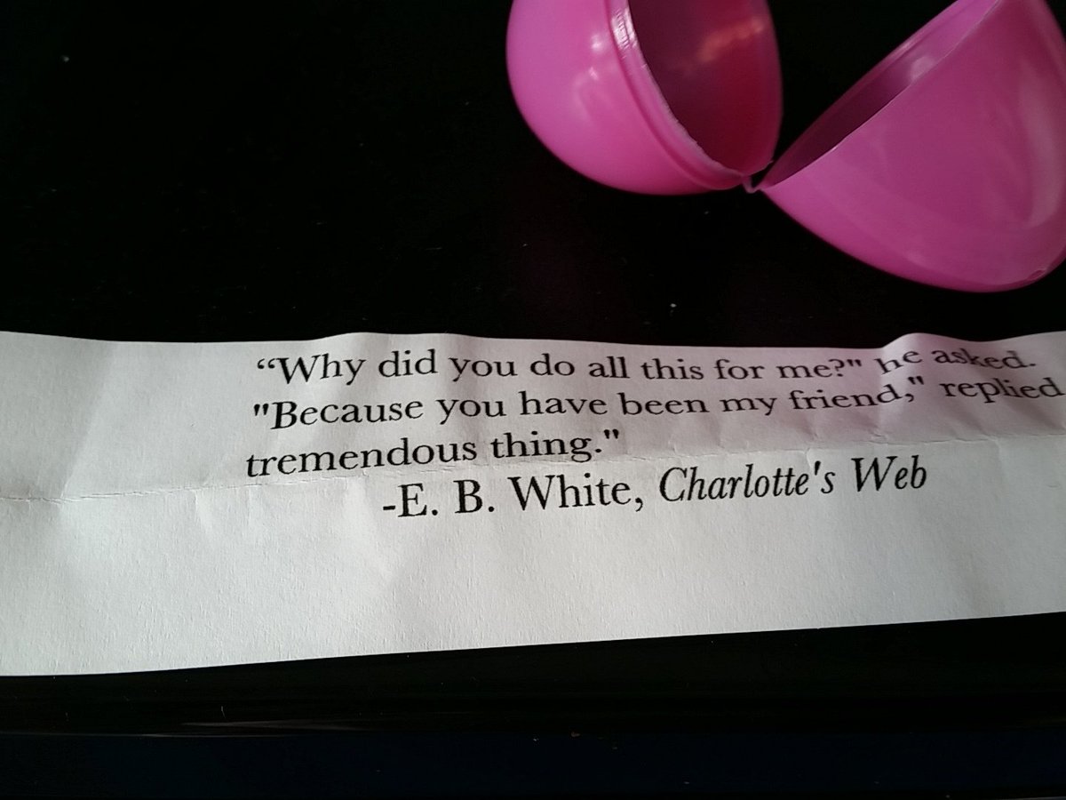 booksandfey's tweet image. #UNCSILS egg hunt