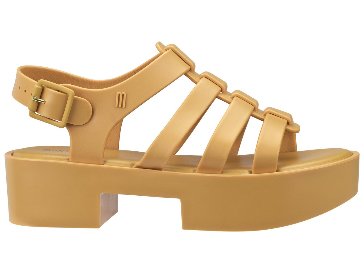 LojaMelissa's tweet image. Melissa Flox: sempre igual, sempre diferente. #Preview2016
lojamelissa.com.br/preview2016/fl…