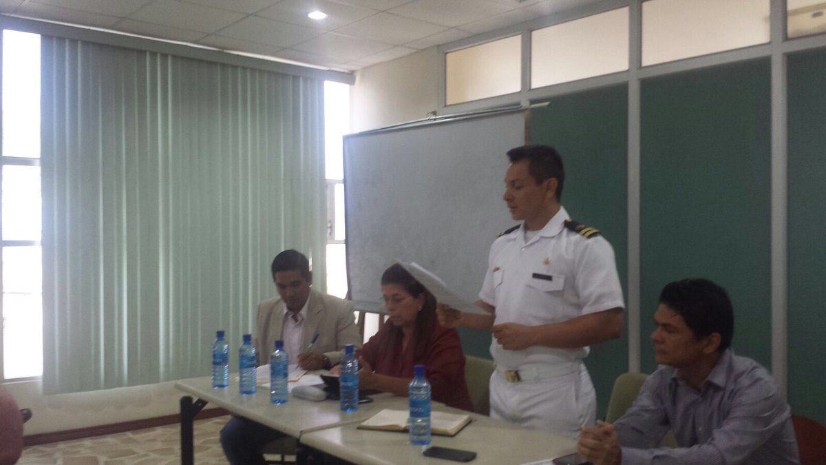 GoberManabi's tweet photo. En el Cantón #Sucre se desarrolla el Comité de seguridad en la vida humana en el #mar @susana_du @xavieradolfo https://t.co/IXJrLY1KGF
