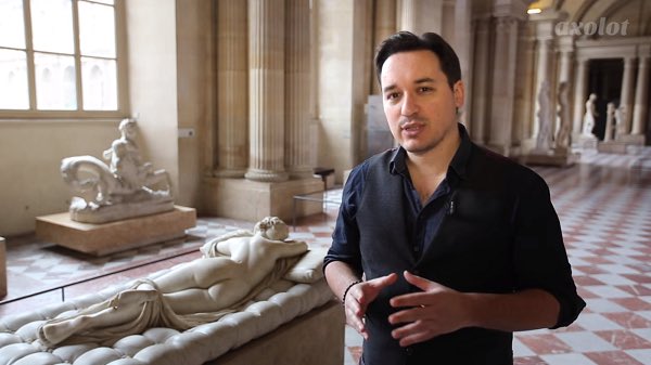 MinistereCC's tweet image. Le @MuseeLouvre innove et invite trois #youtubeurs pour réaliser des vidéos via @exponaute &amp;gt; bit.ly/1Q5emMn
