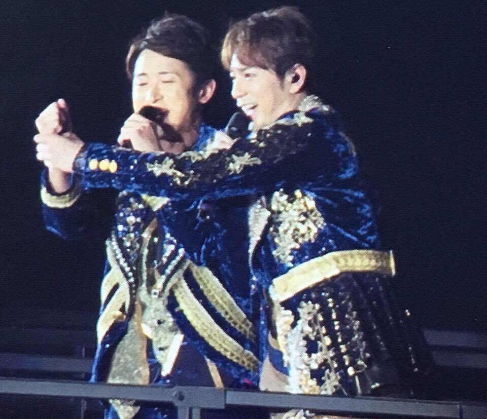 fz_ds's tweet photo. 『

           いや もう 何ヶ月も感じてんだけど   、 此処の人たち好きだから戻ってきちゃうんだよね   

』 https://t.co/b2T2yXz0Nt