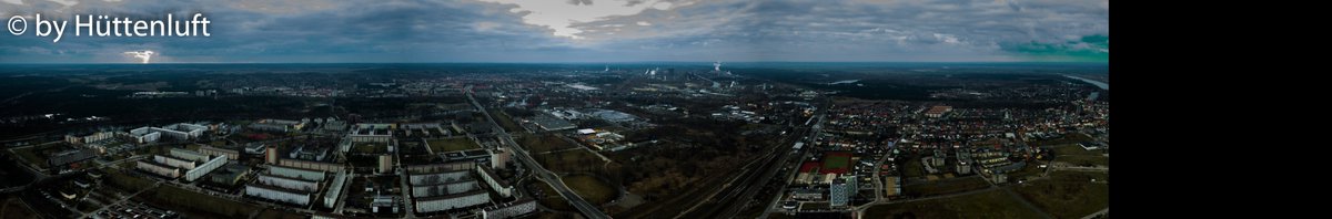 huettenluft's tweet photo. #Luftbild von #Eisenhüttenstadt mit Blick in Richtung Innenstadt und #ArcelorMittal 
-> https://t.co/KiItiHc9Hr https://t.co/LtwbLj8t3X