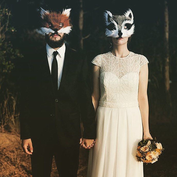 regretfactory's tweet photo. By mogetsmarried I am so into this
-----------------๐๐
#WesAnderson #Love #Fox #MaskedWedding #WeddingGoals #Fiancรฉโฆ https://t.co/WKFC07spFI