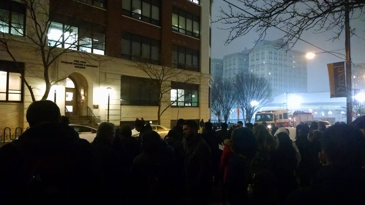 Shout out good folks @DrexelHSM for braving the cold for an amazing meal with <a href="/SixpointPA/">SIXPOINT PA</a>!