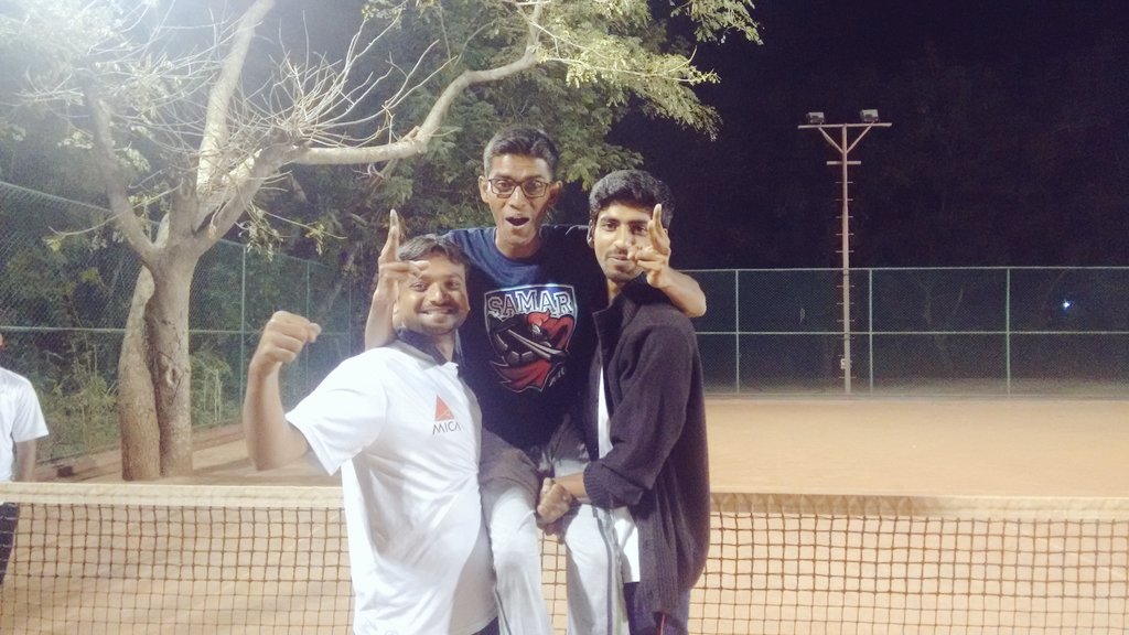 SCAM_MICA's tweet photo. Our official sledgecomm @ADITYANSHU @chirisco_O @notatalldumb . Thanks for keeping us entertained this #samar16 https://t.co/bC8rb7kfxK