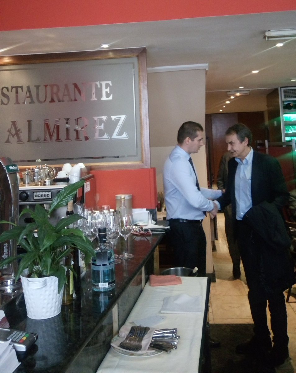 RestElAlmirez's tweet photo. Hoy ha degustado nuestra cocina el seńor Zapatero...todo un placer.. https://t.co/0OBBWIyeAd