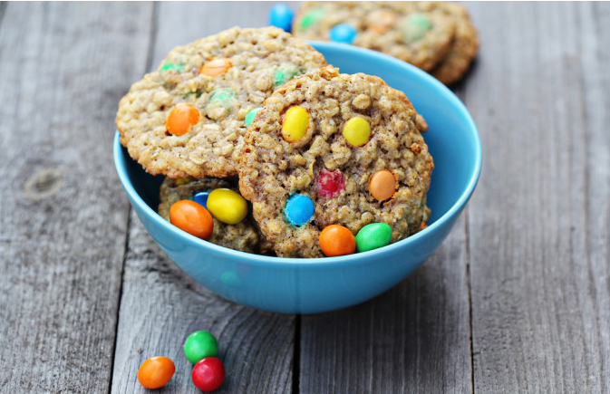 EcoCentered's tweet photo. Here's what you need to know about #ArtificialColoring phase-outs https://t.co/pIiPJvzlJE via @CivilEats https://t.co/yFhMcn9fLT