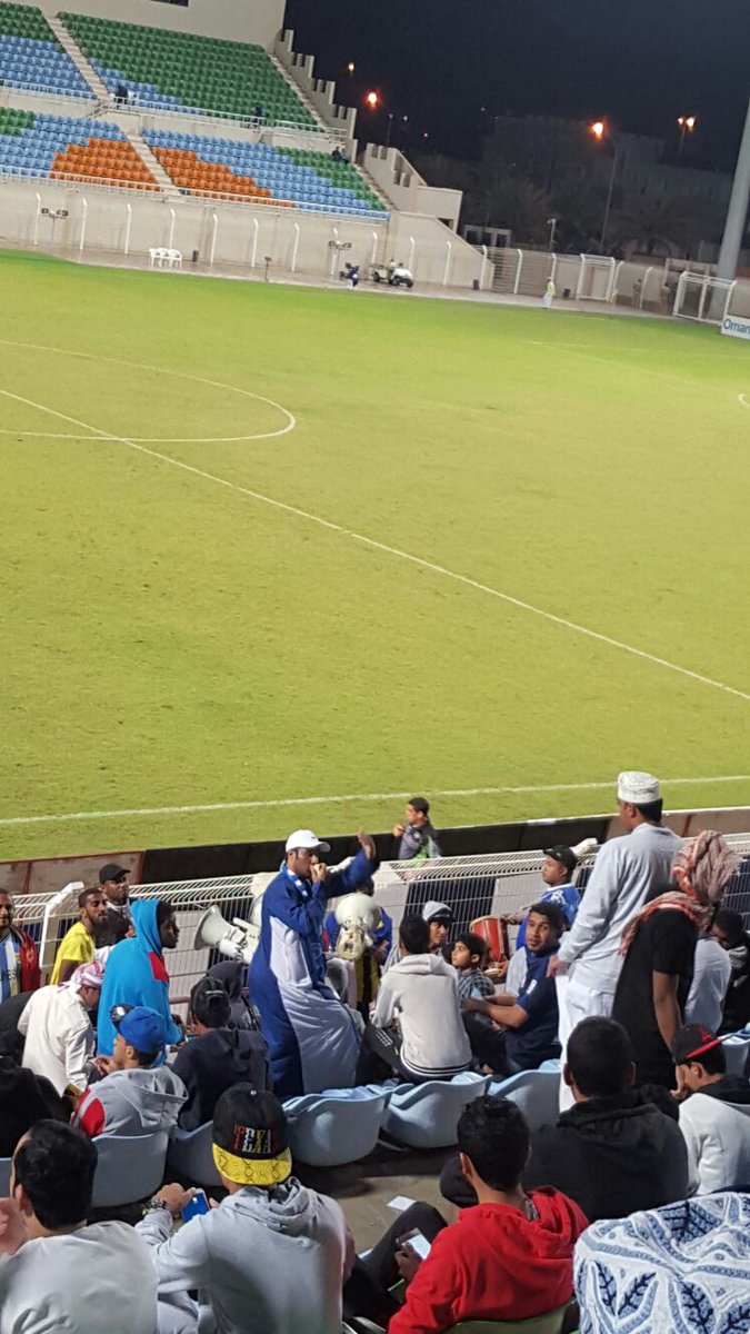 💠رابطة جماهير صحم بقيادة #الداووودي  تستعدادات لتشجيع الموج الازرق 
في مبارة صحم&amp; مسقط 
ضمن دوري عمانتل للمحترفين.