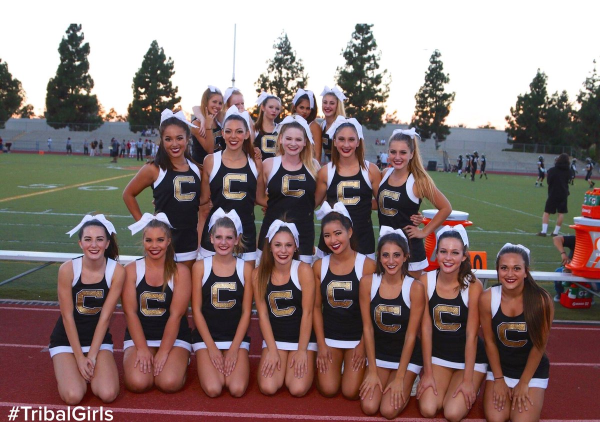 tribalgirls's tweet photo. Happy Tuesday Comanches 💛☀. ️Time to get your study on 📖✏️📚❤️. #TribalGirls #ComancheCheer https://t.co/76kRZ9jRPf