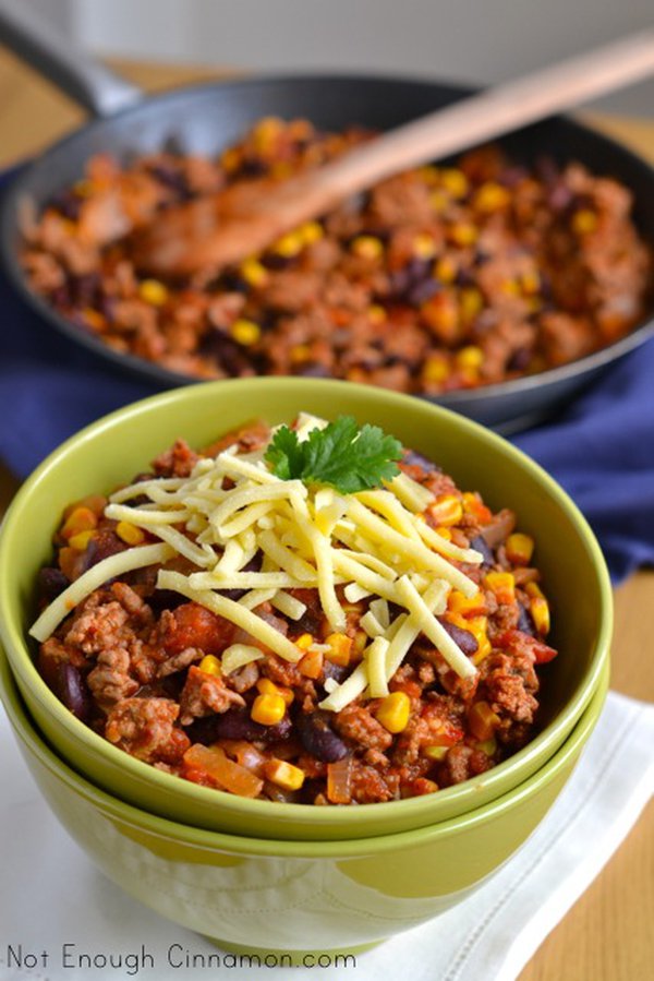 kinsights's tweet photo. 4 meals to make with ground turkey #recipes https://t.co/PxJJhKwPbW https://t.co/upxQvqRqp9