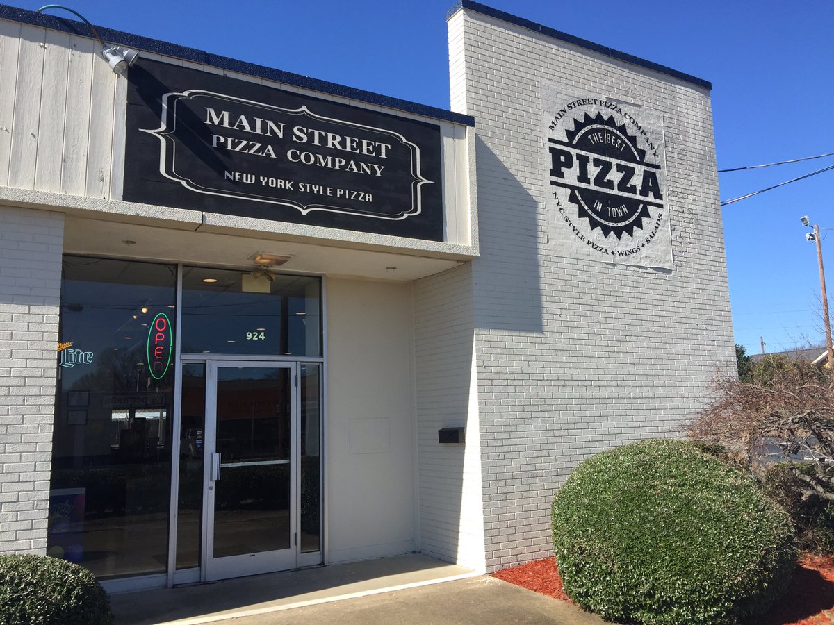 mainstpizzaria's tweet photo. Main Street Pizza Company  @Kannapolis https://t.co/wJifGuP716
