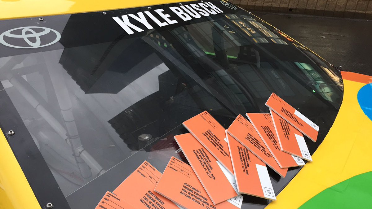 NASCARONFOX's tweet photo. Looks like @KyleBusch's No. 18 ran into some trouble in #NYC. #DaytonaDay #NASCAR @JoeGibbsRacing https://t.co/pN4pstl8nW