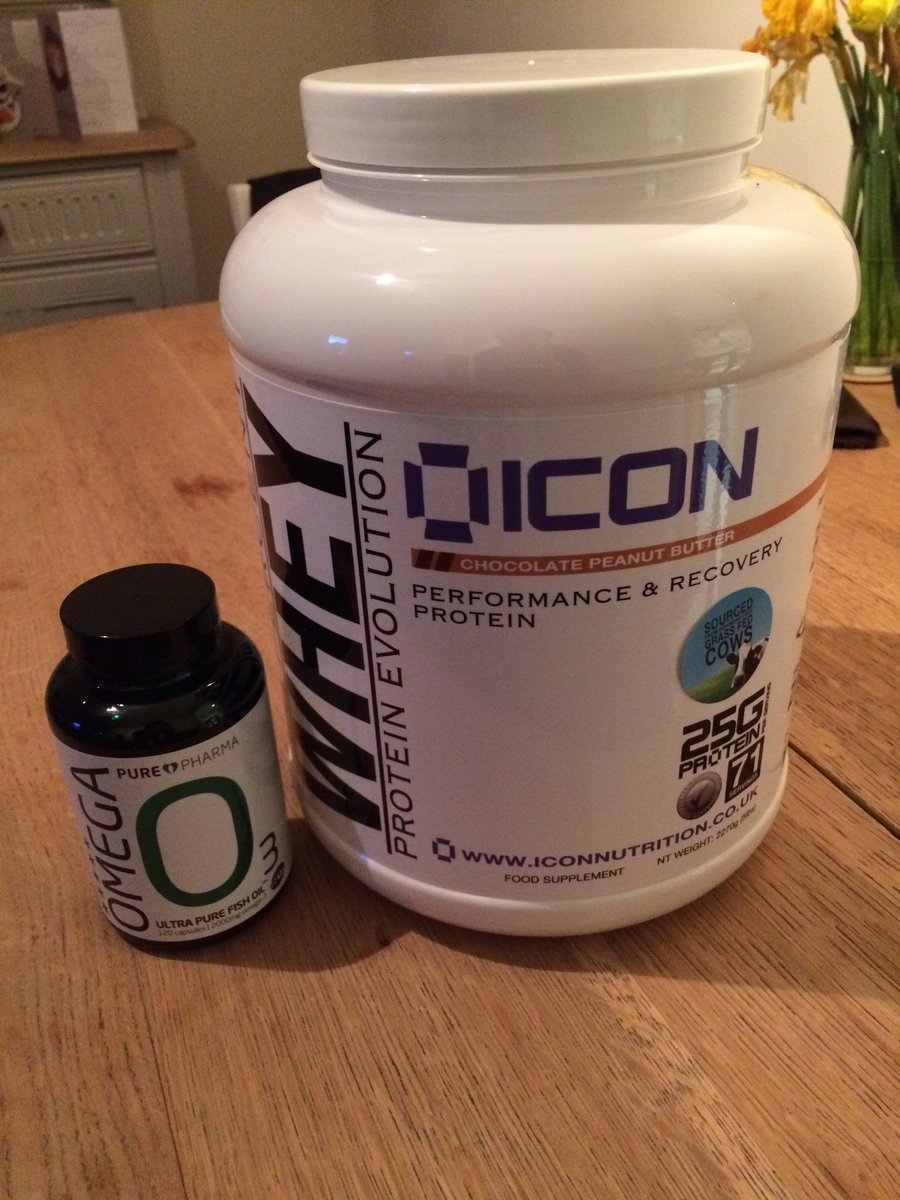 SBPT136's tweet photo. What lovely parcels to come home to! Many thanks @purepharma and @iconnutrition #wheyprotein #fishoil #crossfit https://t.co/9TZiXpHoVA