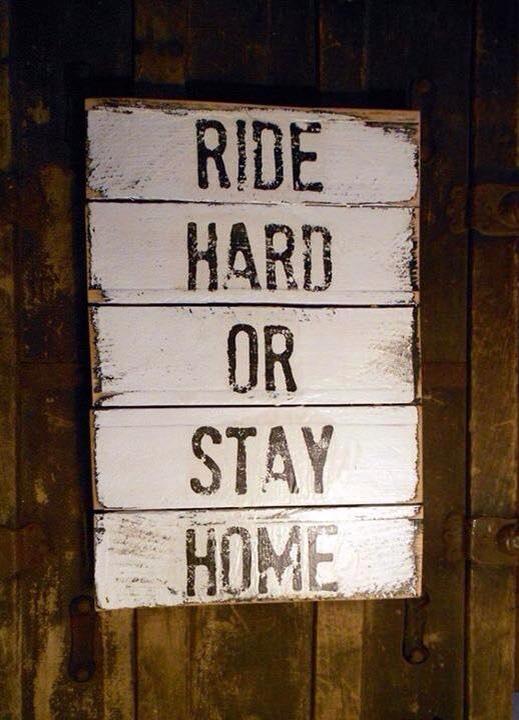 santafixie_FR's tweet photo. Ride hard or stay home โก #fixie #fixiequote https://t.co/F7aBfe05EH