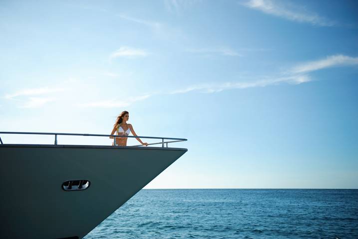 #SDS sponsor EVYachtingFr specializes in the sale &amp; charter of yachts &amp; aircraft.  via SUPERYACHTS.NEWS