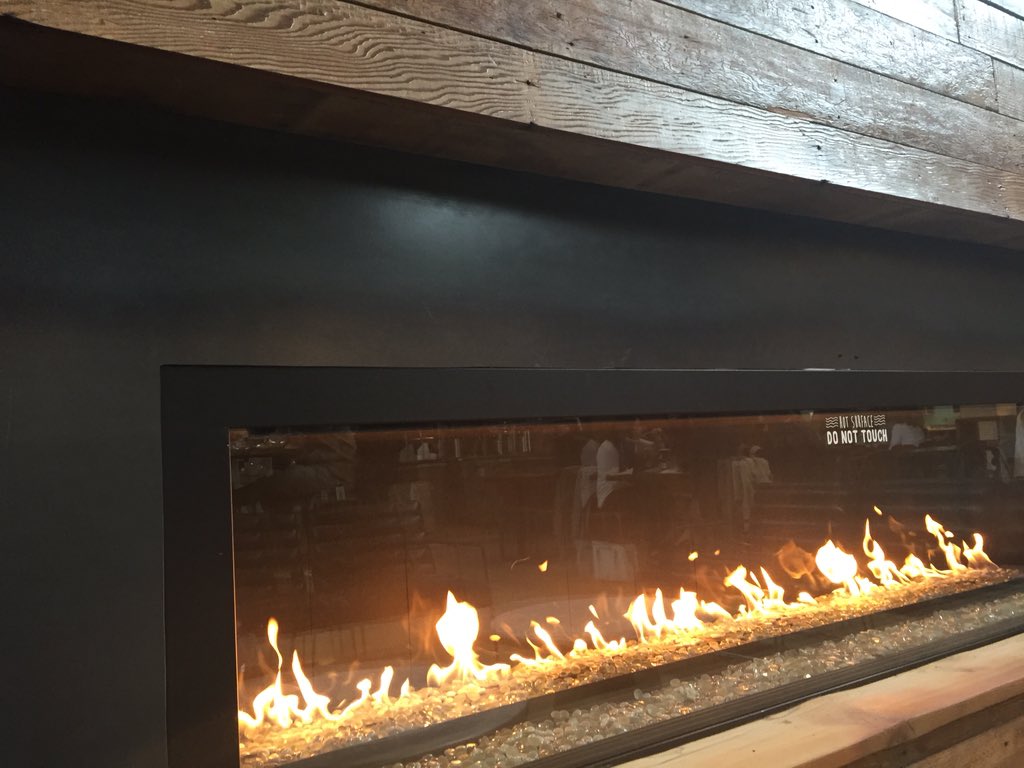 Finch93's tweet image. Fire's going! #pretty #FlagshipCommons