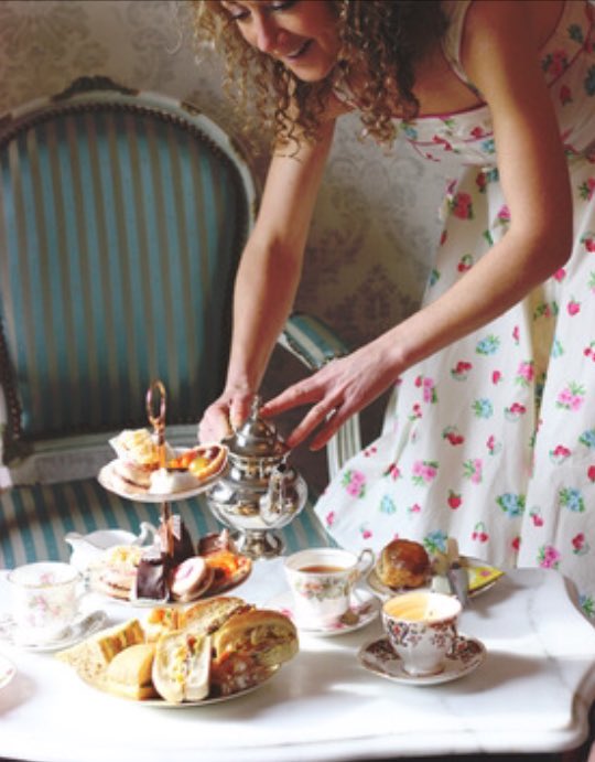 myhenplannerIRL's tweet photo. Amazing mobile #henparty tea parties across #dublin #kilkenny https://t.co/cFsGl97keC all themes covered! #irishbiz https://t.co/MfyhQKLLK2