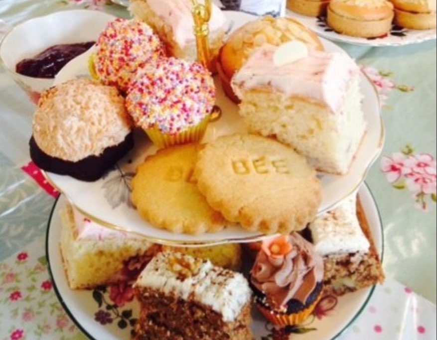 myhenplannerIRL's tweet photo. Amazing mobile #henparty tea parties across #dublin #kilkenny https://t.co/cFsGl97keC all themes covered! #irishbiz https://t.co/MfyhQKLLK2