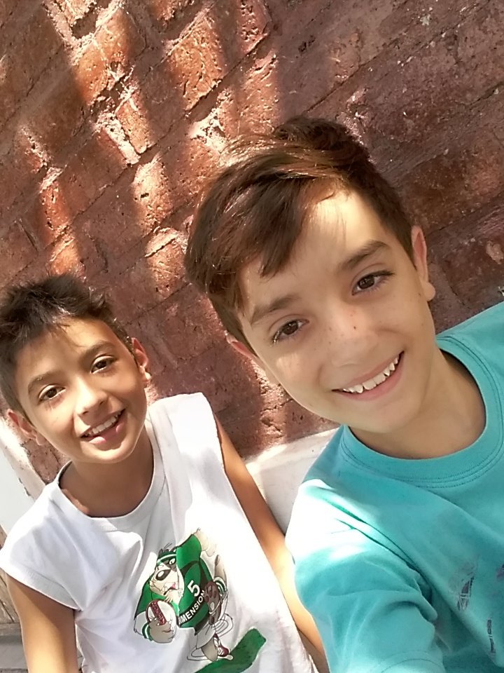 Fercabj2070's tweet photo. Con mi amigo @MariahnoK https://t.co/xvQpSGiMQb