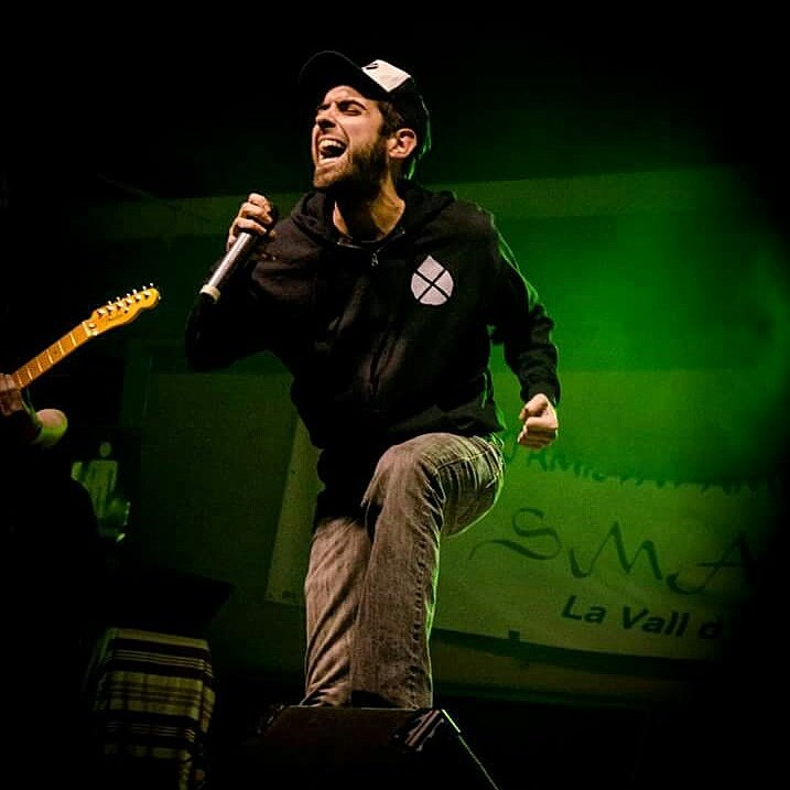 Prompte les pròximes dates!De moment #3M @salamatisse amb <a href="/LHomeBrut/">L'Home Brut</a> el següent. Foto del <a href="/KolMaginot/">Kol·lektiu Maginot</a> al <a href="/Cova_Rock/">CovaRock</a>