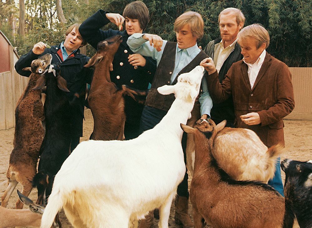 capitolmusic's tweet photo. 50 yrs ago yesterday @TheBeachBoys visited San Diego Zoo to 📷 the cover of the legendary #PetSounds 🎶🐐✨ #PetSounds50 https://t.co/68HL2J6Zo8