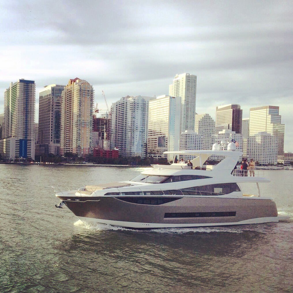 PrestigeYachtsA's tweet photo. Prestige Yacht 750 leaving Miami this afternoon with new owners on board. Fantastic view! #yachting #prestigeyachts https://t.co/fq1Vnfnjsg