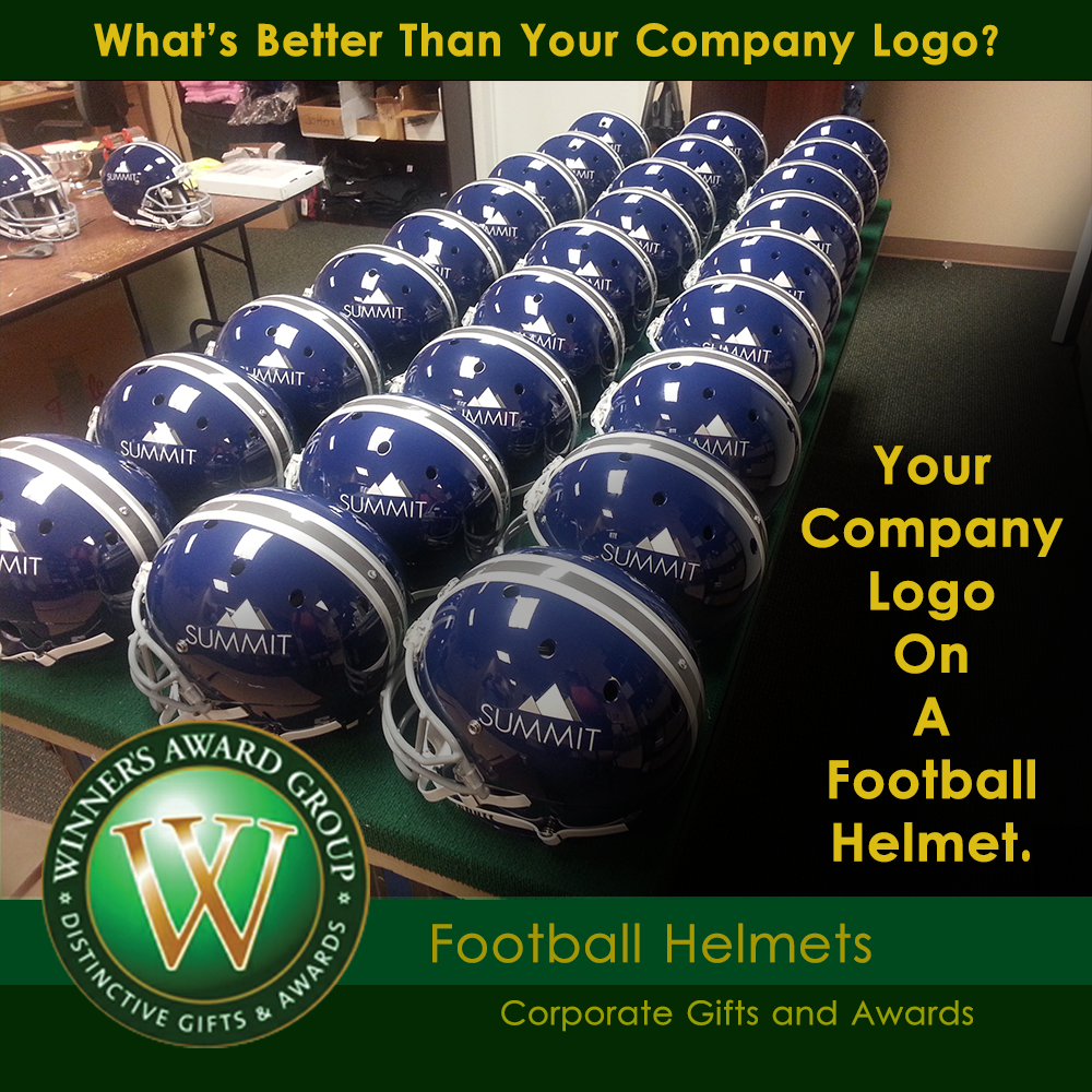 WinnersAward's tweet photo. Corporate Awards should stand out.  #TrophiesMatter #Football https://t.co/lhLbykDcs2 https://t.co/1jHpDN53Rc