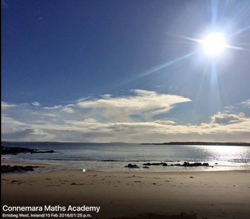 All_Connemara's tweet photo. Roundstone looking glorious in February Sun courtesy of @connemara_maths_academy #roundsto… https://t.co/liDmMexxZ0 https://t.co/qOf0go9KGJ