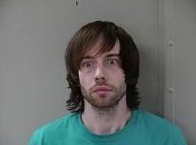 _Jennifer_Reyes's tweet photo. This 29 y/o man drove from PA to Murfreesboro to meet a 15 y/o girl for sex, what @kik had to do with it at 6 @NC5 https://t.co/BhRNCRWodO