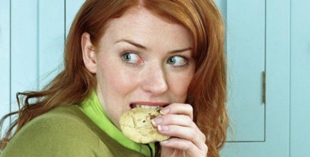 YogaSensing's tweet photo. How do I make peace with food and start eating the whole cookie? https://t.co/we9wapV7mE https://t.co/OhTXqfuJru
