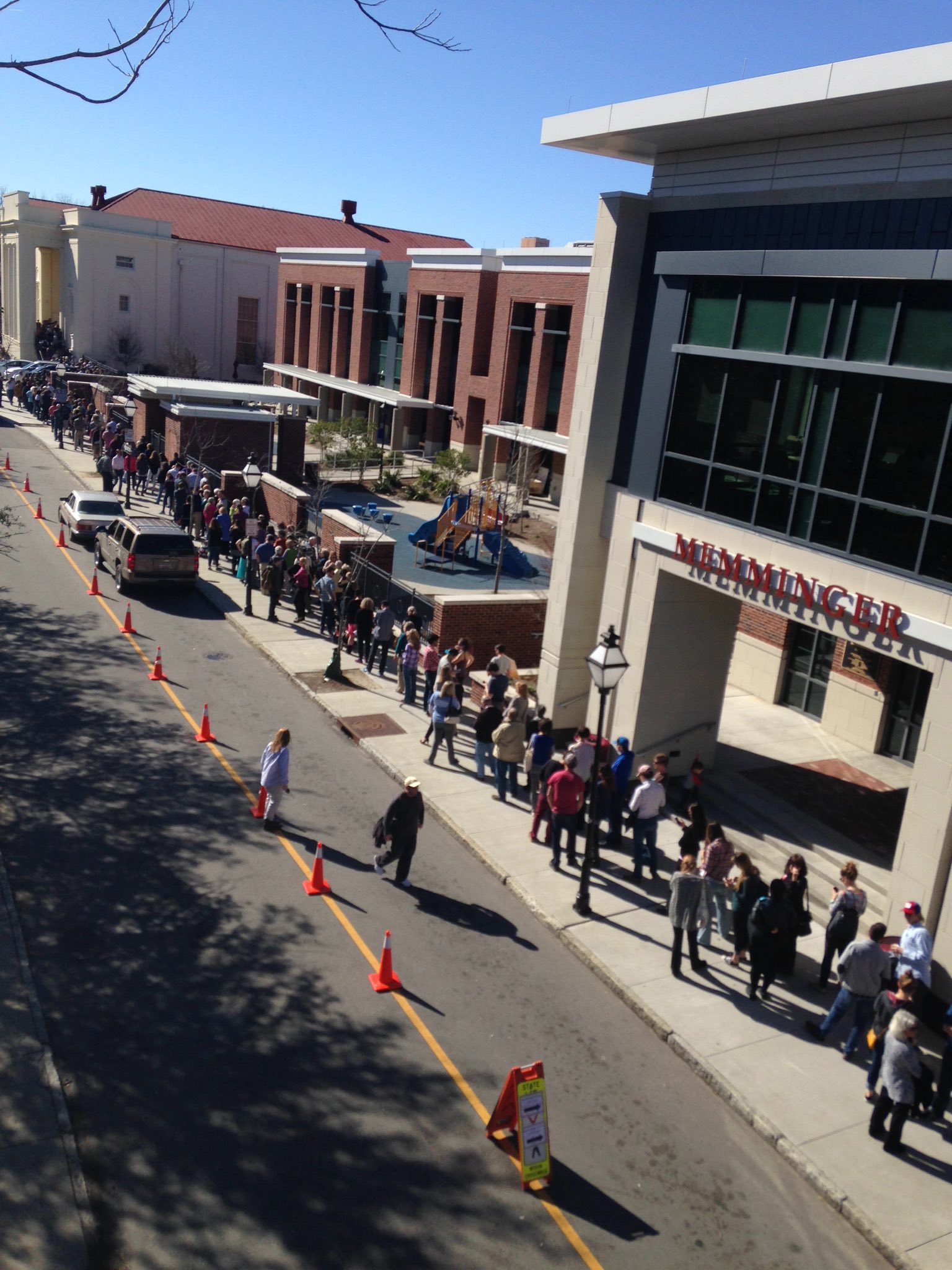 CbXCrtDW8AEPwtv.jpg:large