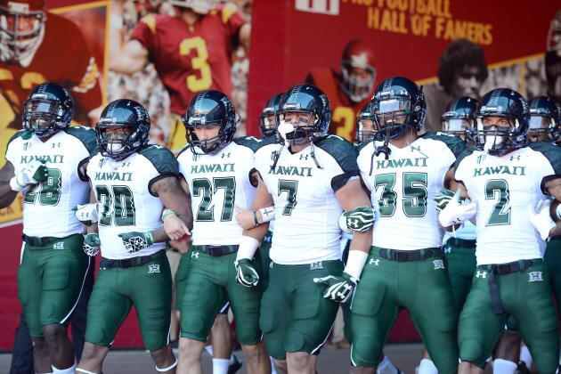 JustinJMoMorris's tweet photo. Happy and blessed to say that I have received my first offer from the University of Hawaii https://t.co/IDWTnEB5gw